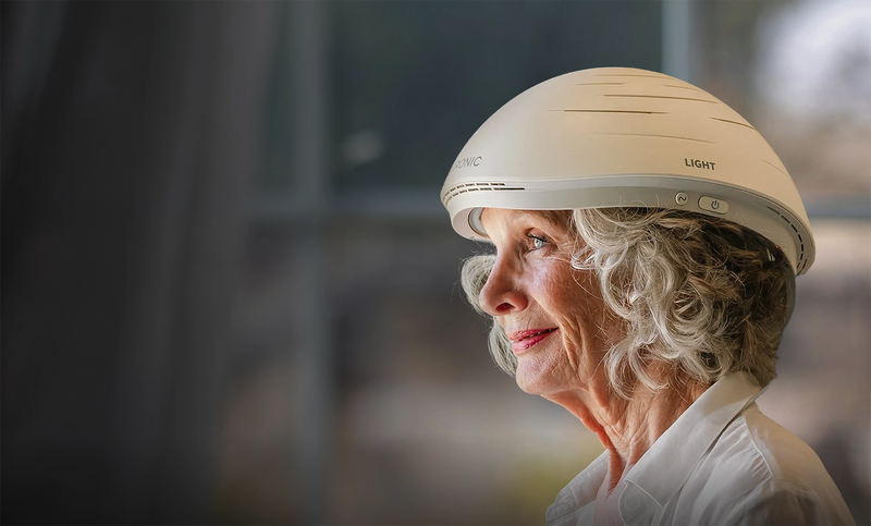 Load image into Gallery viewer, Neuradiant 1070nm Infrared Light Photobiomodulation Helmet with 256 LEDs and 4 - Quadrant Control